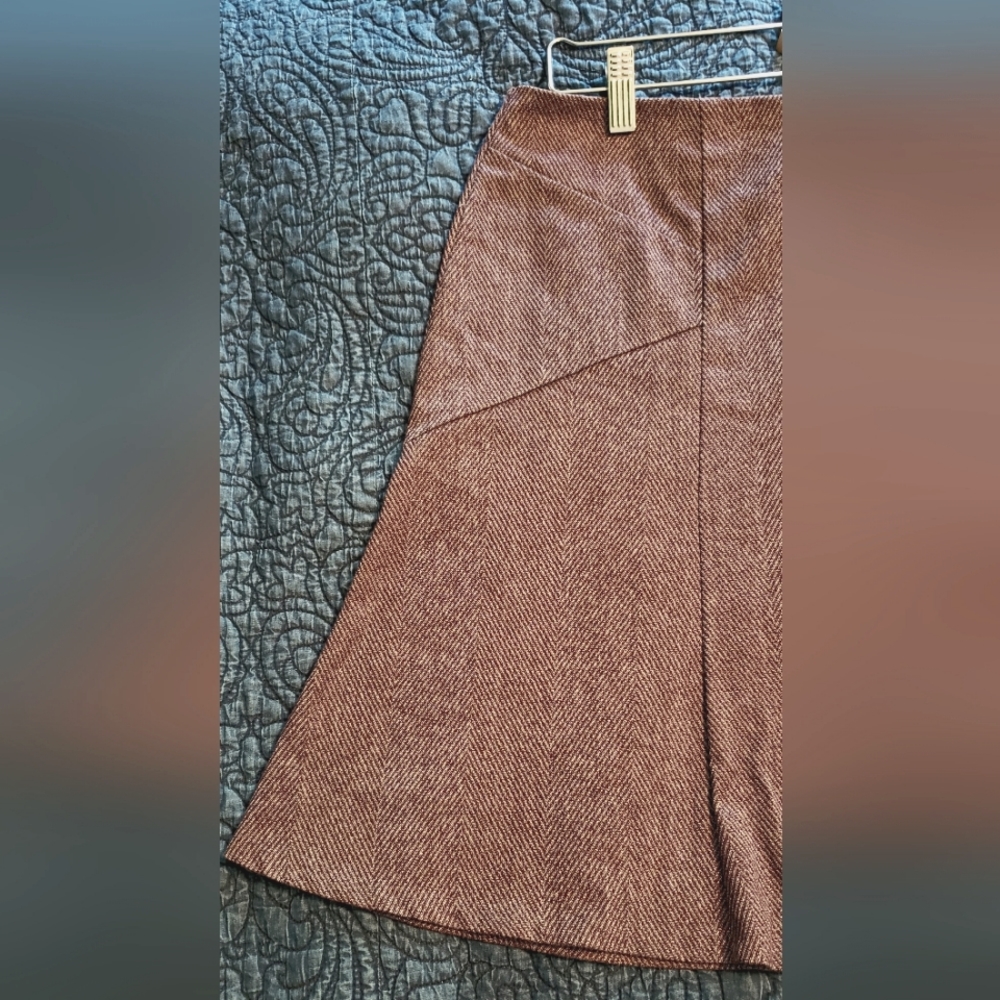 New York & Company a-line purple/plum color skirt. Size 14.